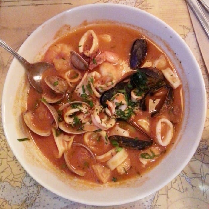 Visstoof met rouille