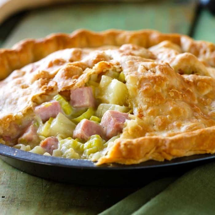 Kip-, ham- en preipastei