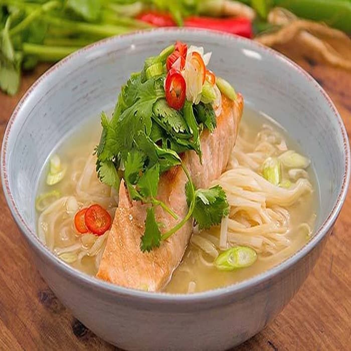 Zalm noodlesoep